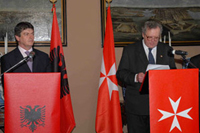 Albanien