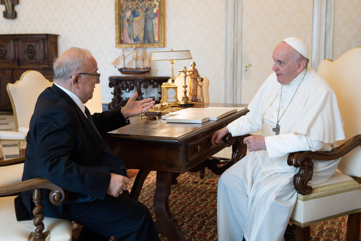 Messaggio di vicinanza al Santo Padre dopo l’intervento chirurgico