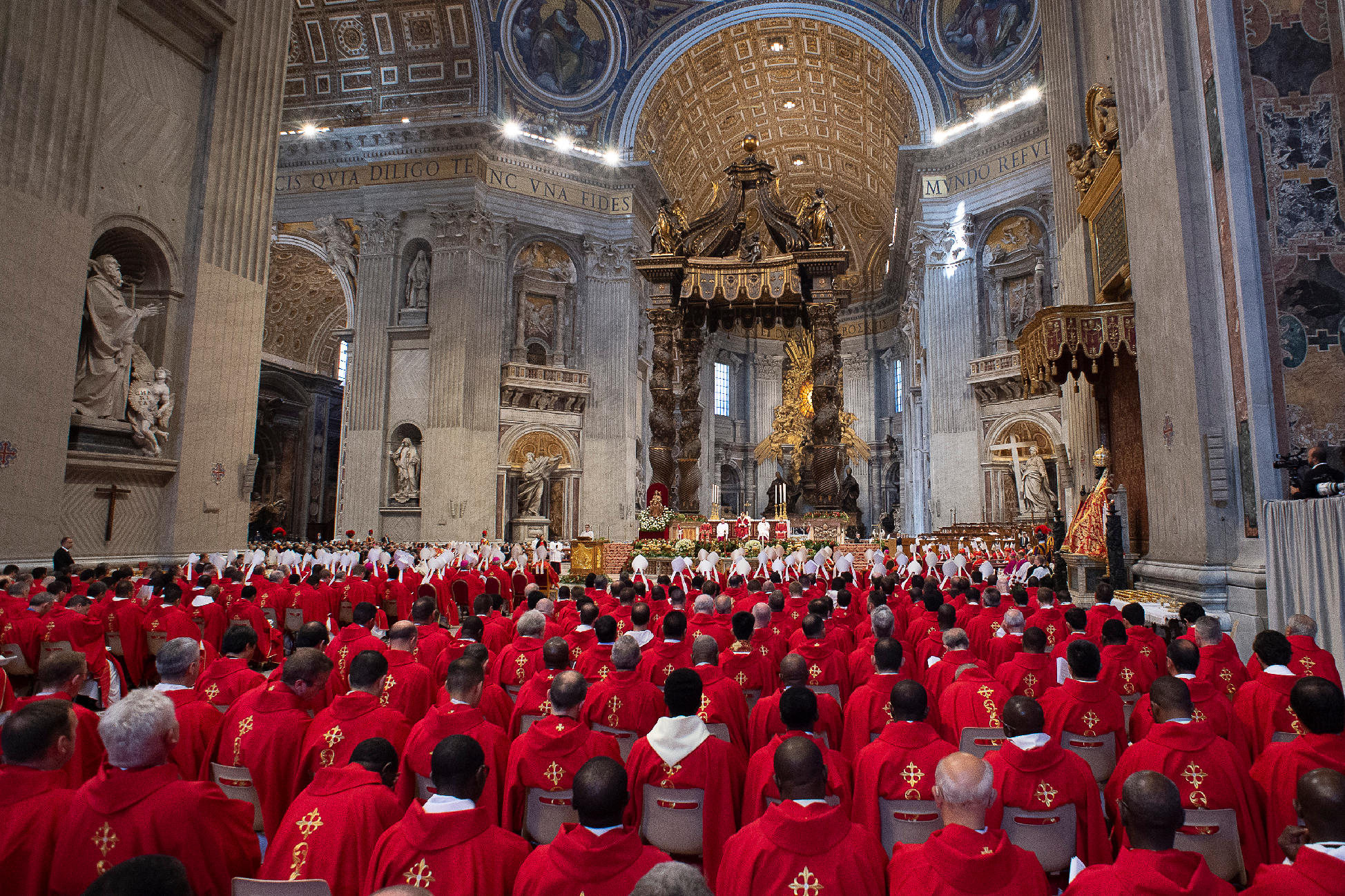Großmeister nimmt an der Messe im Vatikan Am Fest der Heiligen Petrus und Paulus teil