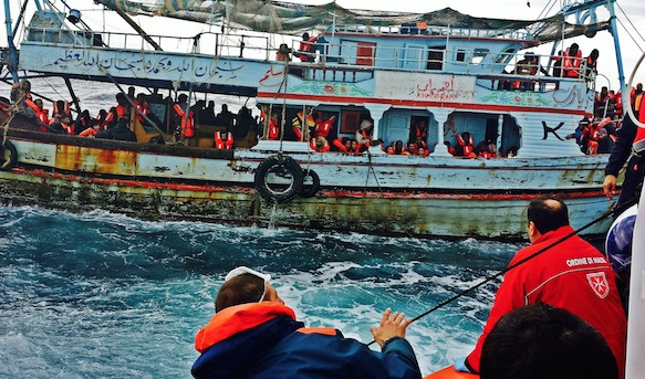 Lampedusa un anno dopo: l’impegno del Sovrano Ordine di Malta nell’intervista di Radio Vaticana