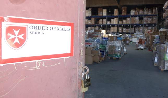 Inundaciones en Serbia: la embajada de la Orden de Malta envía ayuda alimentaria