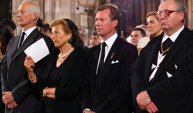 Le Grand Maître aux funérailles solennelles de Otto De Habsbourg