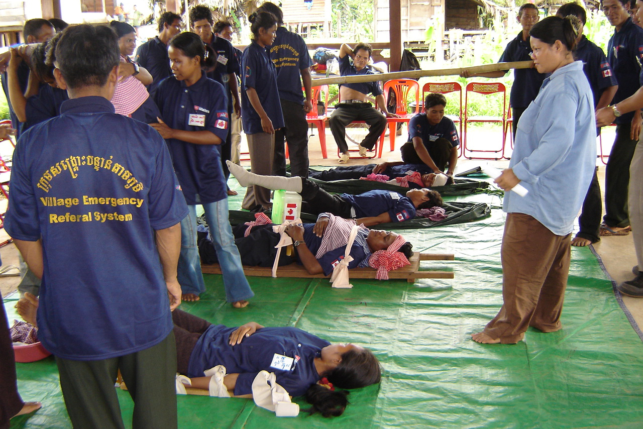 Cambodia: self-help initiatives to support referrals to health centres and hospital
