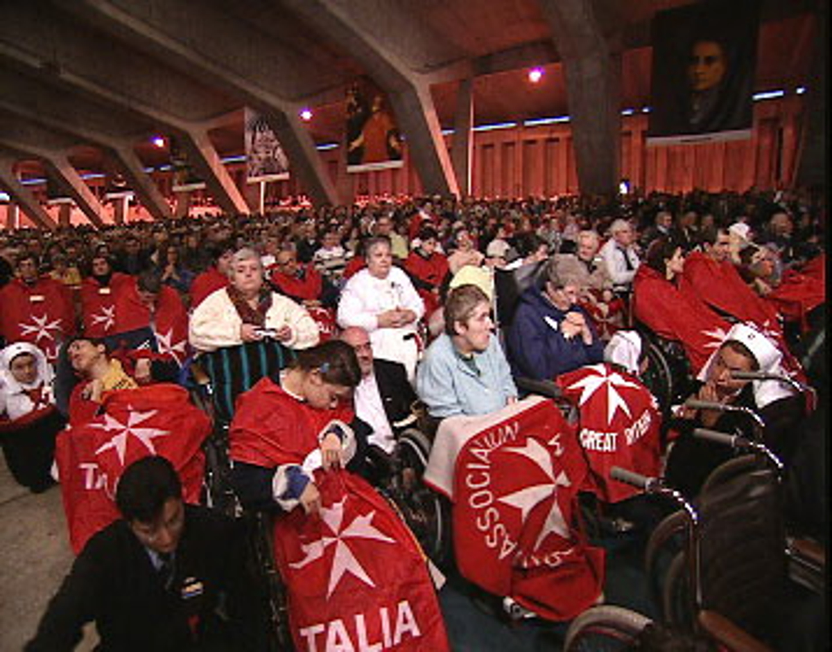 Internationale pilgerfahrt des Ordens nach Lourdes