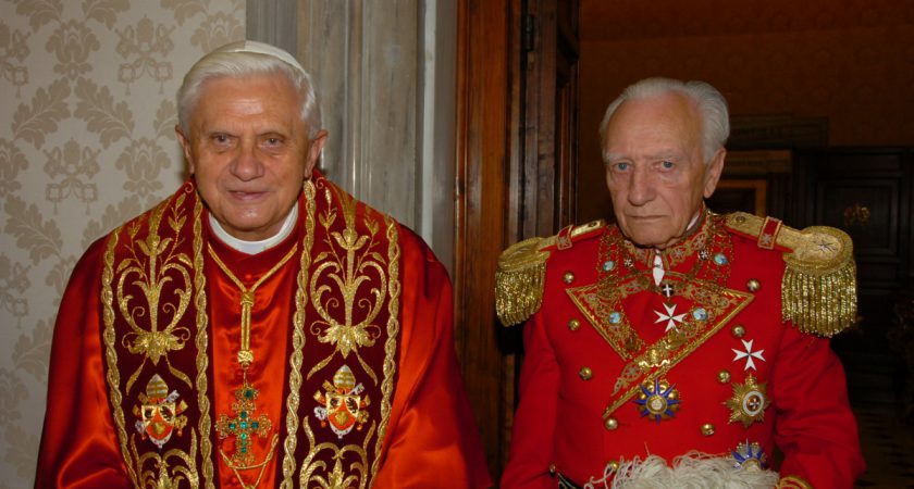 El Gran Maestre, recibido en audiencia en el Vaticano por el Papa Benedicto XVI