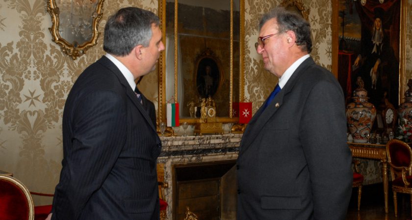 El Gran maestre recibe al Viceprimer Ministro de Bulgaria