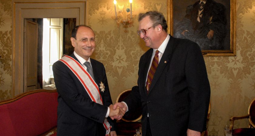 Le Grand Maitre recoit le President du Senat Italien