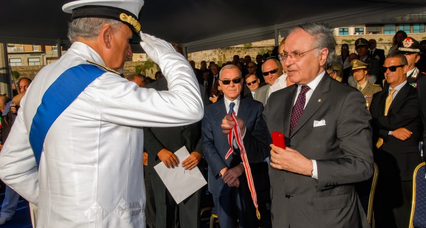 Medaglia d’oro dell’Ordine alla guardia costiera Italiana