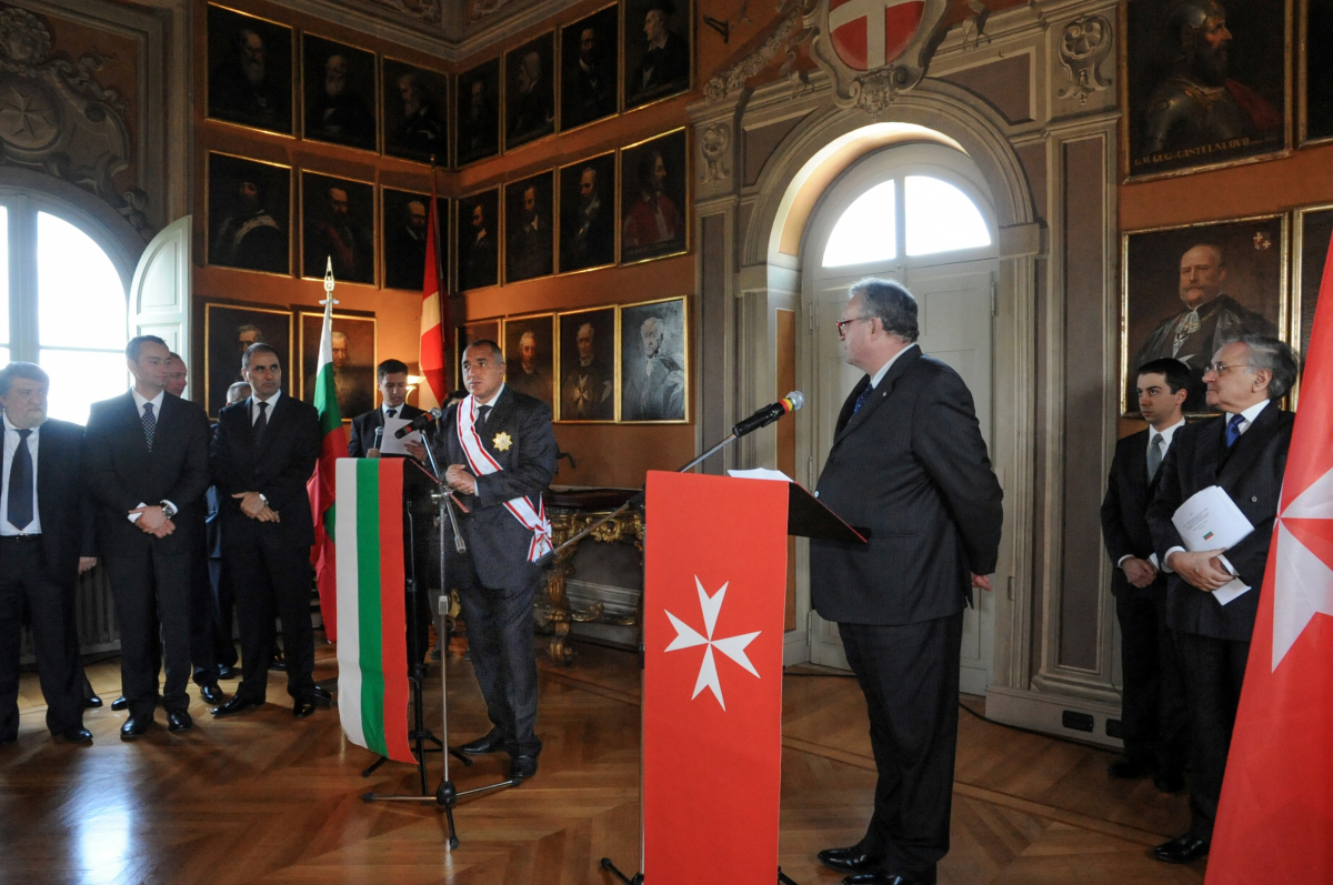 Der Grossmeister empfängt den Bulgarischen Premier