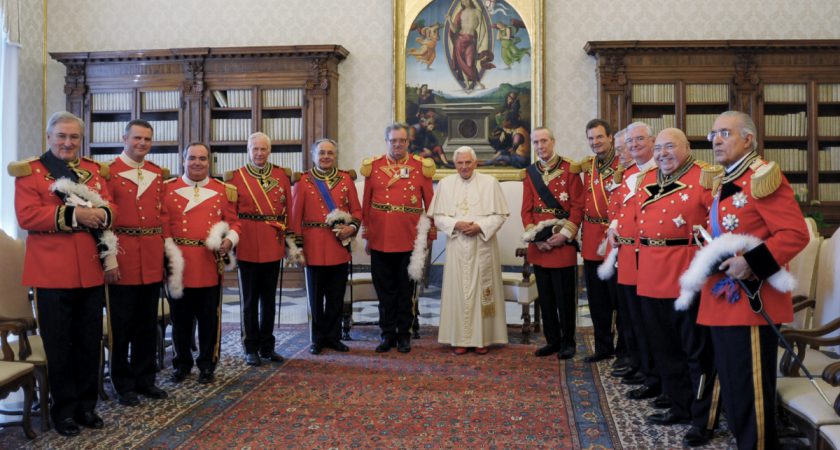 Le Grand Maître reçu par sa Saintete’ Benoît XVI