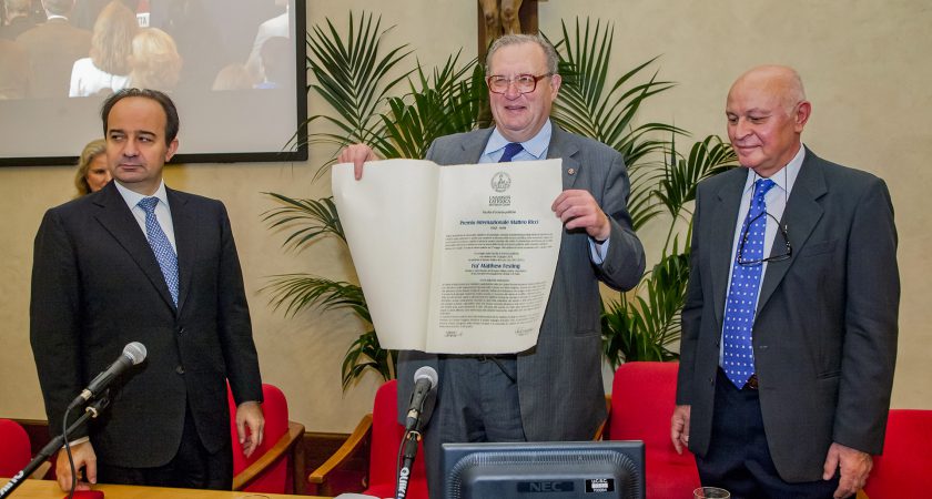 Fra’ Matthew Festing mit dem Matteo Ricci-preis ausgezeichnet