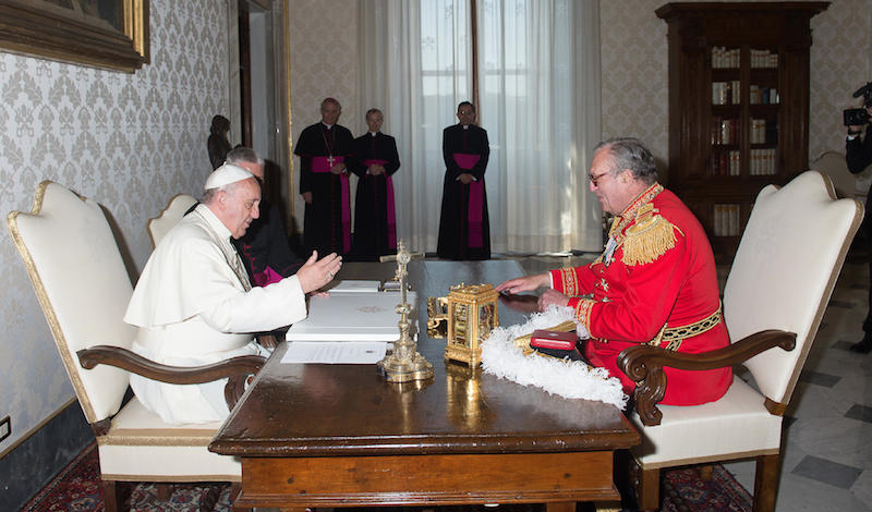 Audience du Pape François avec le Grand Maître Fra’ Matthew Festing