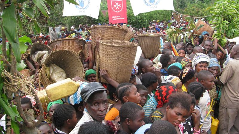 Wegen wieder auflebender Kämpfe suchen Tausende von Vertriebenen Zuflucht im Süd Kivu