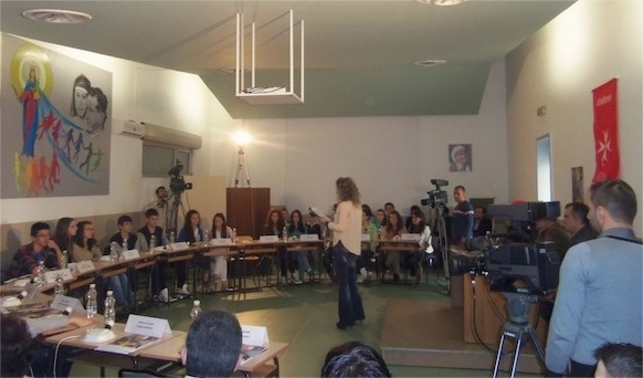 A l’école des premiers secours en Albanie