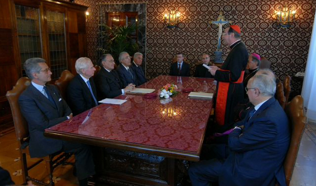 Der Vatikan und der Malteserorden vereinbaren ein postabkommen