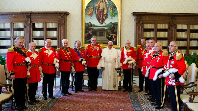 Papst Franziskus empfängt Fra´Matthew Festing in audienz