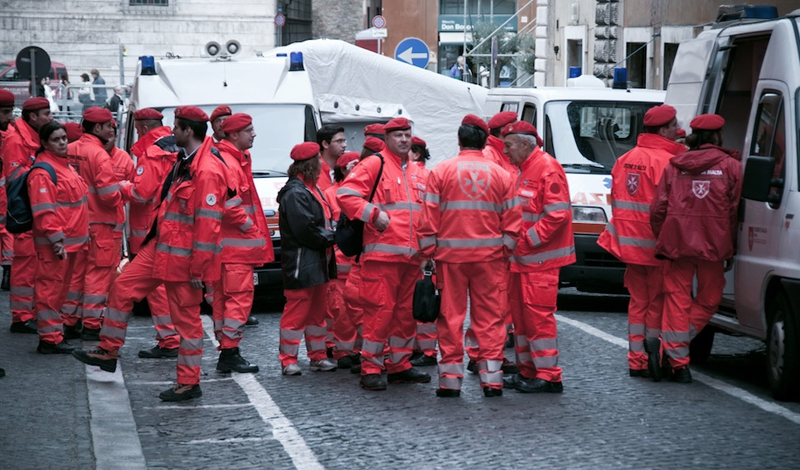 Canonization of John XXIII and John Paul II: the commitment of the Order of Malta’s volunteers