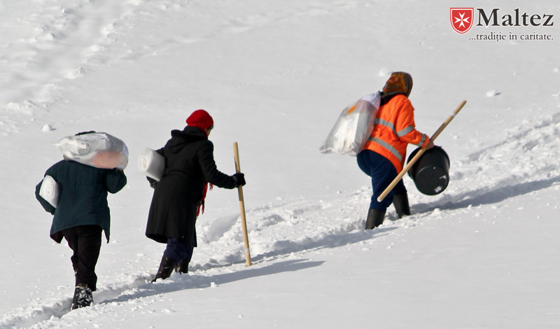 Soccorsi di emergenza per persone in difficoltà dopo le forti nevicate