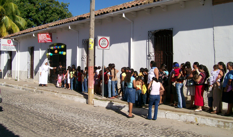 La prévention et le traitement du diabète parmi les initiatives mises en place au Salvador à l’occasion des neuf siècles de la Bulle de Pascal II