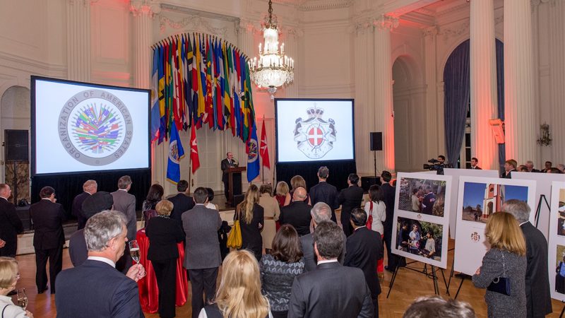 La cooperación humanitaria entre la OEA y la Orden de Malta en las Américas, objeto de una exposición en Washington