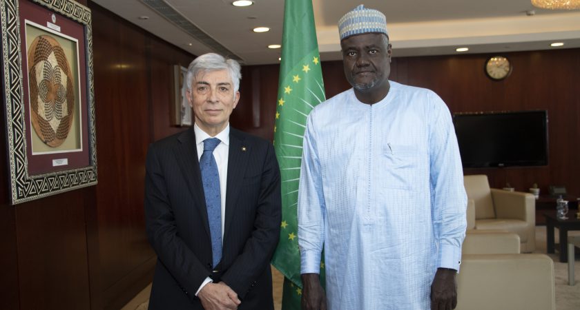 The new Ambassador of the Sovereign Order of Malta to the African Union presents his letters of credence to the Chairperson of the African Union Commission