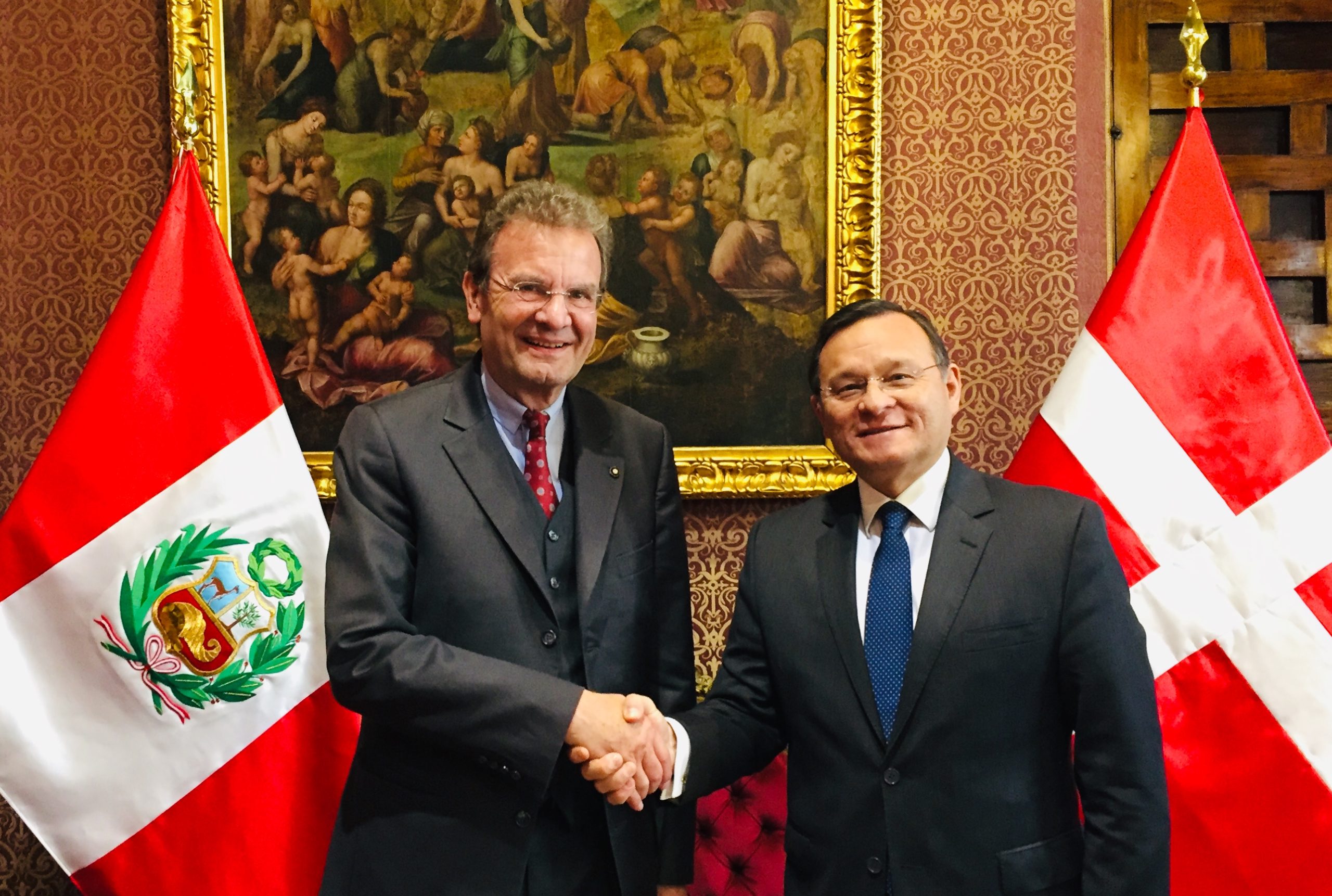 Le Grand Chancelier au Pérou : rencontres officielles et visites des projets sociaux