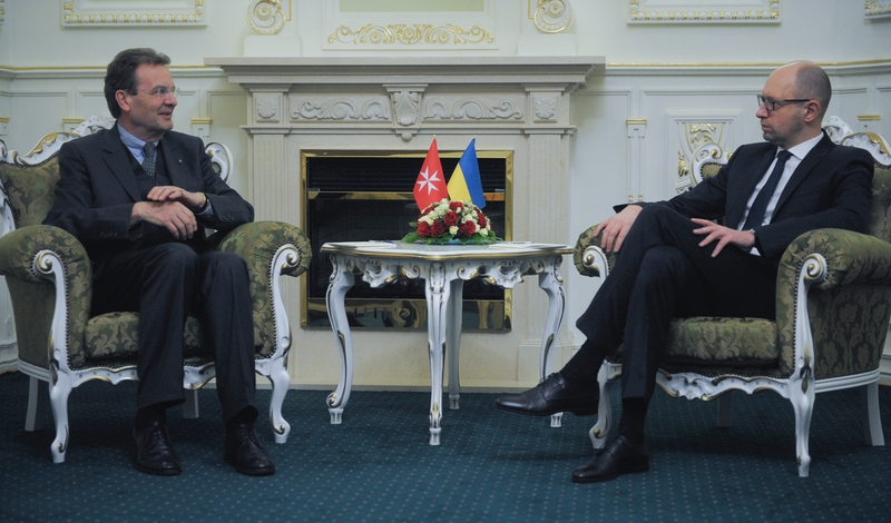 Empfang des Großkanzlers in Kiew durch den ukrainischen Premierminister