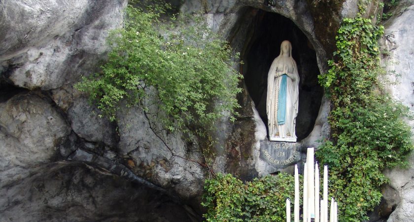 Live-Messe aus Lourdes für den Großmeister und den Malteserorden am 2. Mai