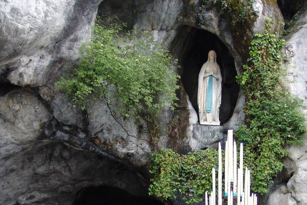Live-Messe aus Lourdes für den Großmeister und den Malteserorden am 2. Mai