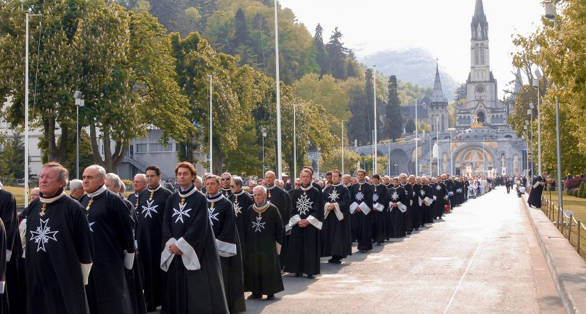 A Lourdes il cinquantesimo pellegrinaggio internazionale dell’Ordine di Malta