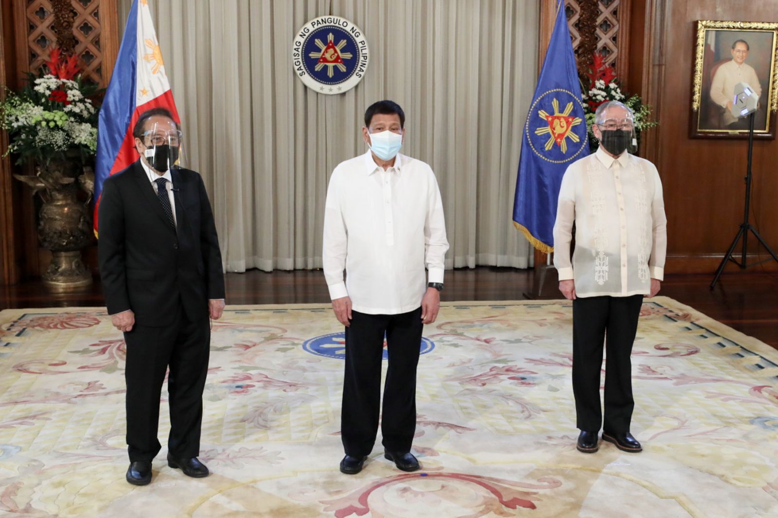 The Ambassador of the Sovereign Order of Malta to the Philippines presents his letters of credence