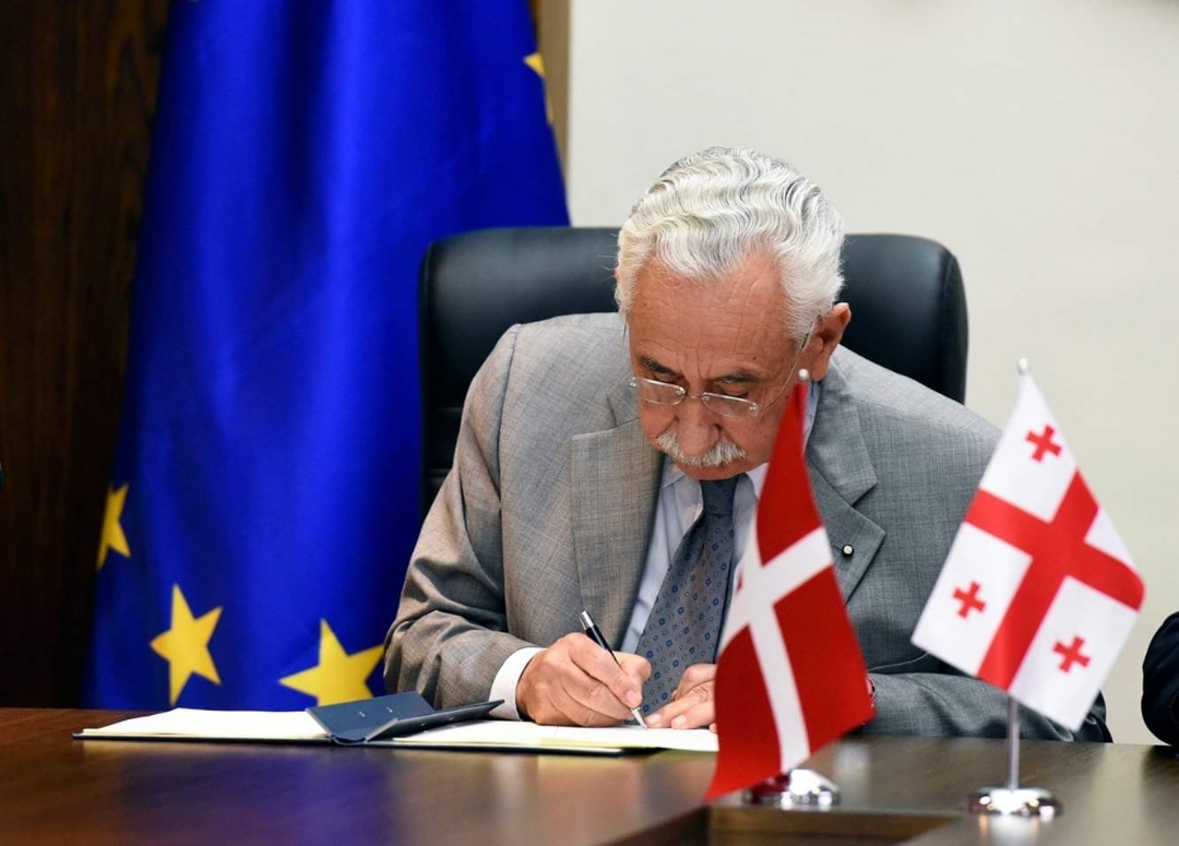 Firma di un memorandum con il Governo della Georgia