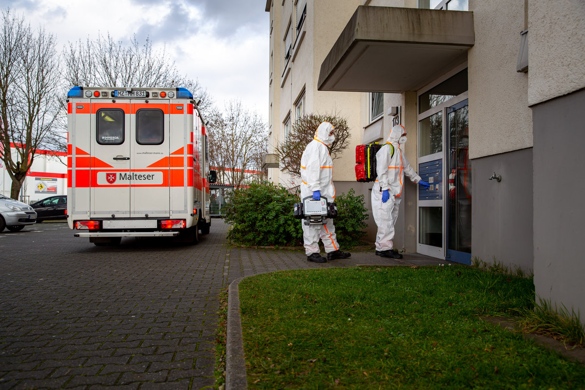 La pandémie de coronavirus se répand en Europe et dans le reste du monde