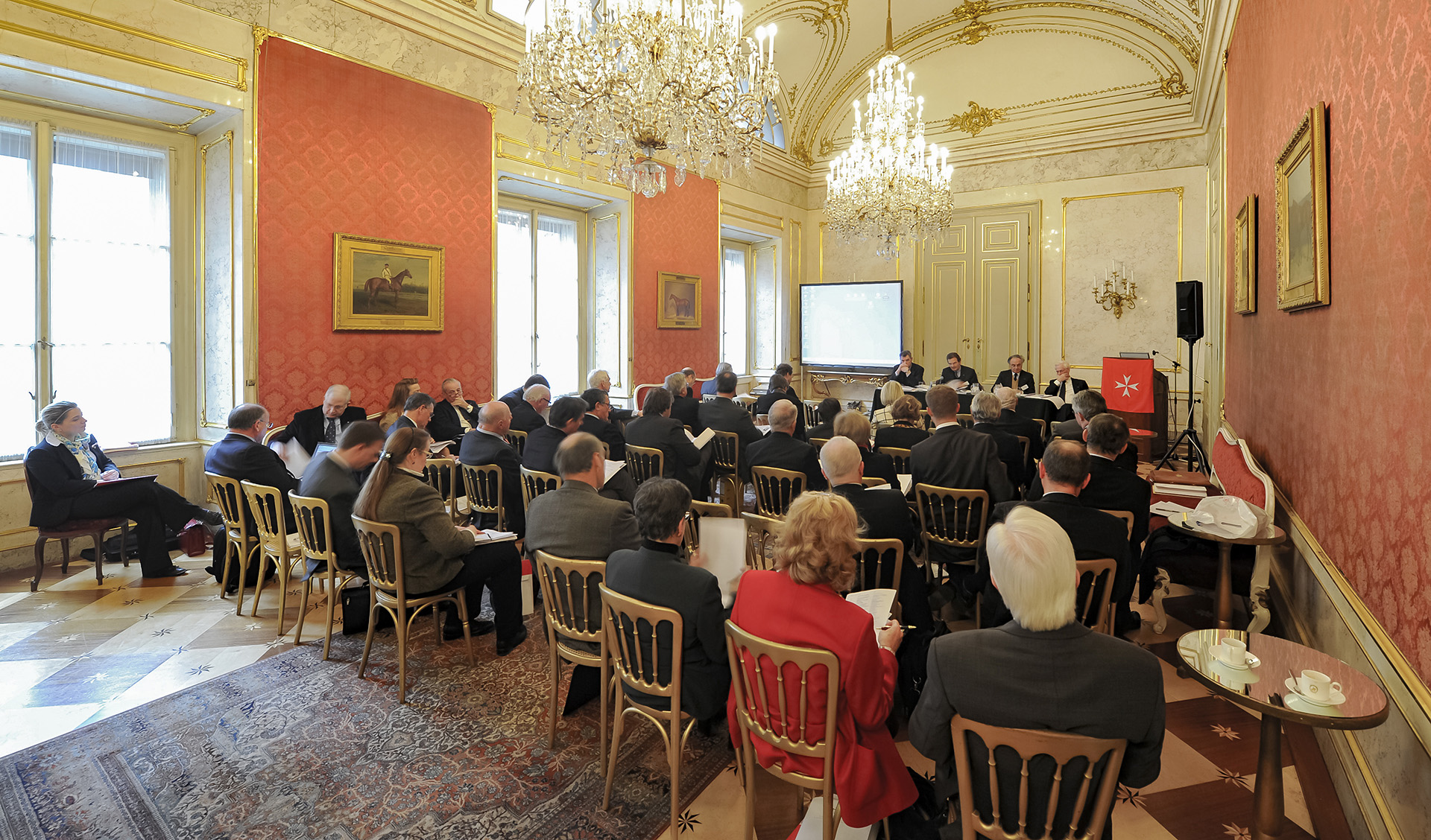 Les travaux de secours d’urgence dominent les discussions cles a Vienne