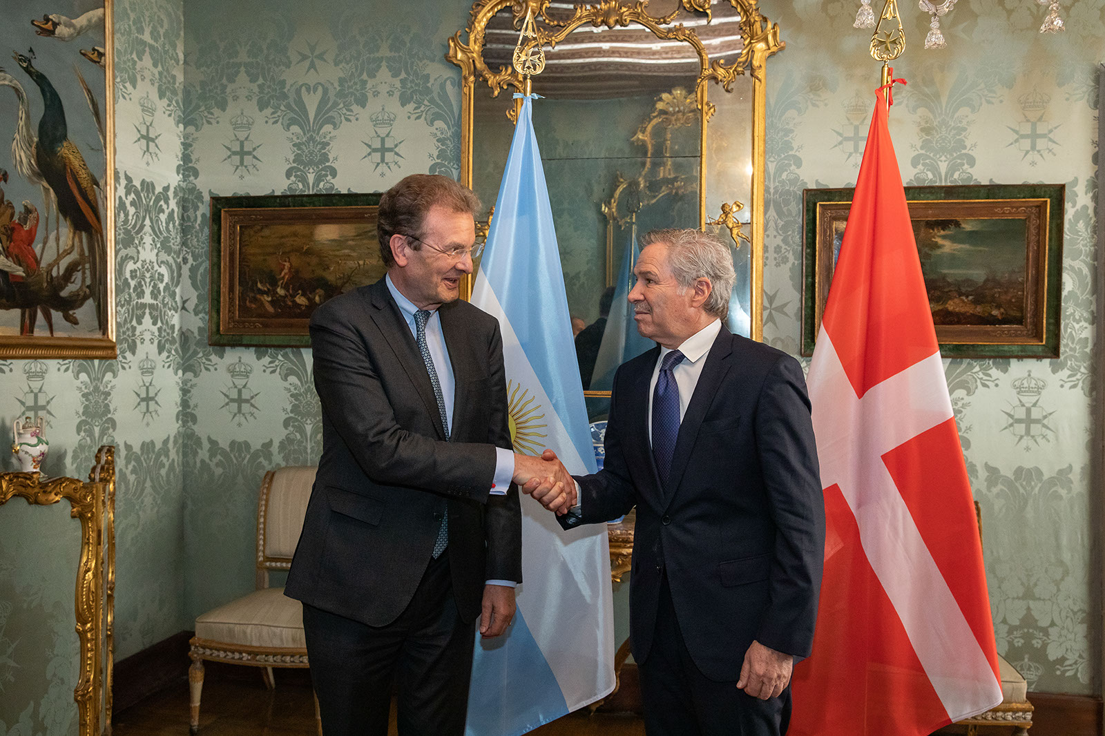 Meeting with Argentine Foreign Affairs Minister focussed on Covid-19 and migration