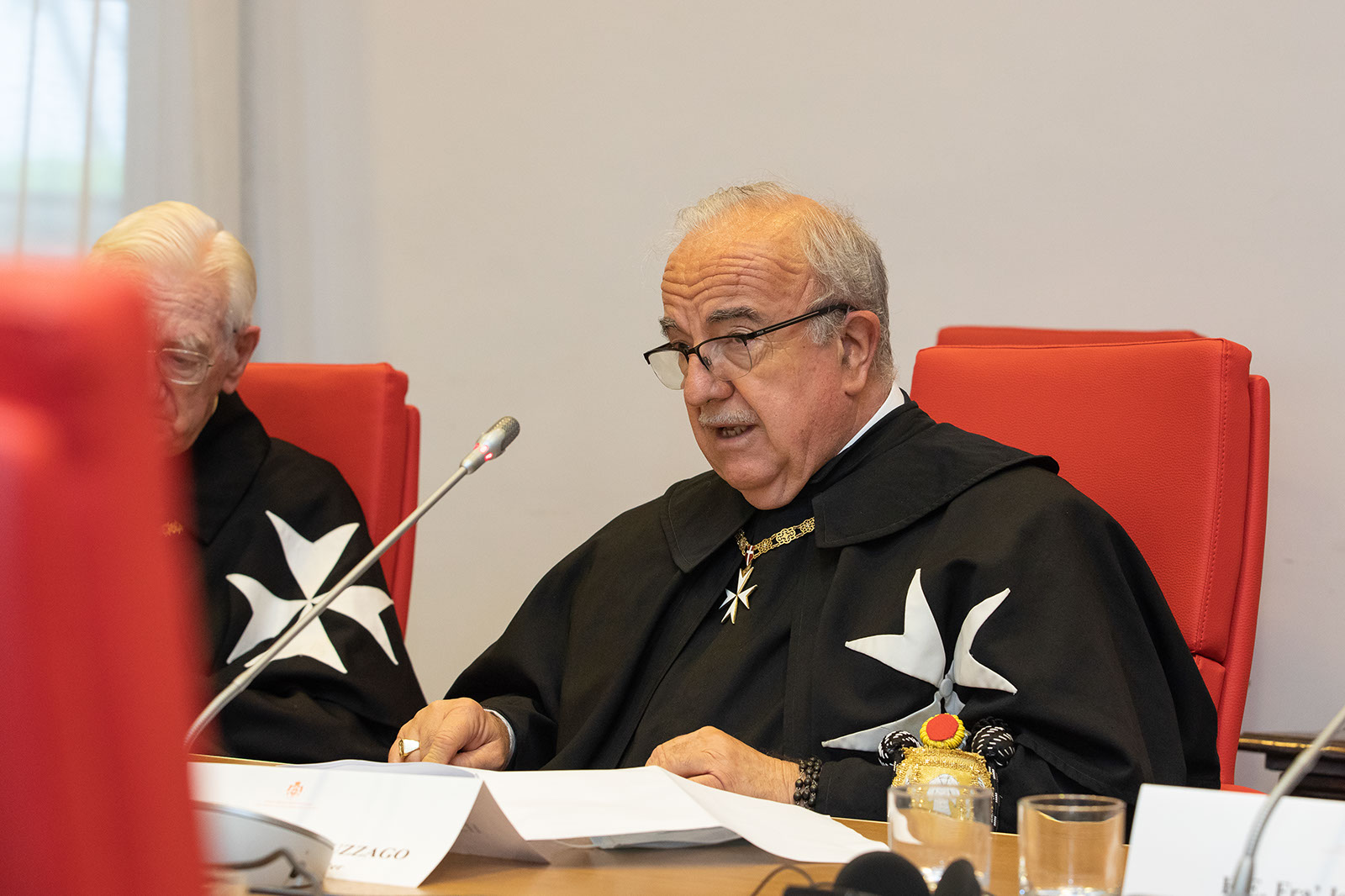 Kardinal Tomasi trifft die Professen