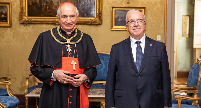 Il Cardinale Silvano Maria Tomasi è Balì Gran Croce di Onore e Devozione