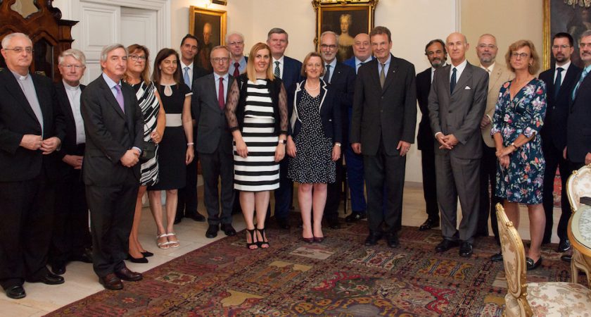 El Gran Canciller expone los principales compromisos de la Orden de Malta ante los embajadores europeos