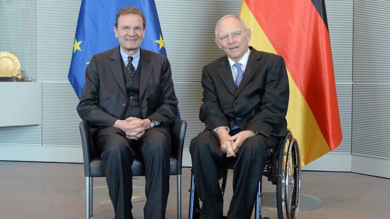 Bundestagspräsident Dr. Wolfgang Schäuble, empfängt den Großkanzler des Souveränen Malteserordens, Albrecht Freiherr von Boeselager, zu einem Gespräch.