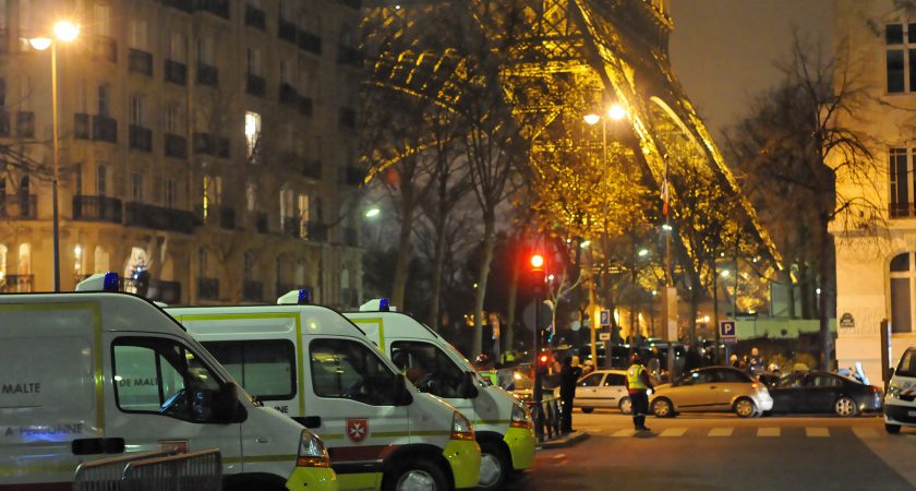 Assicurato il primo soccorso a Parigi la notte di Capodanno