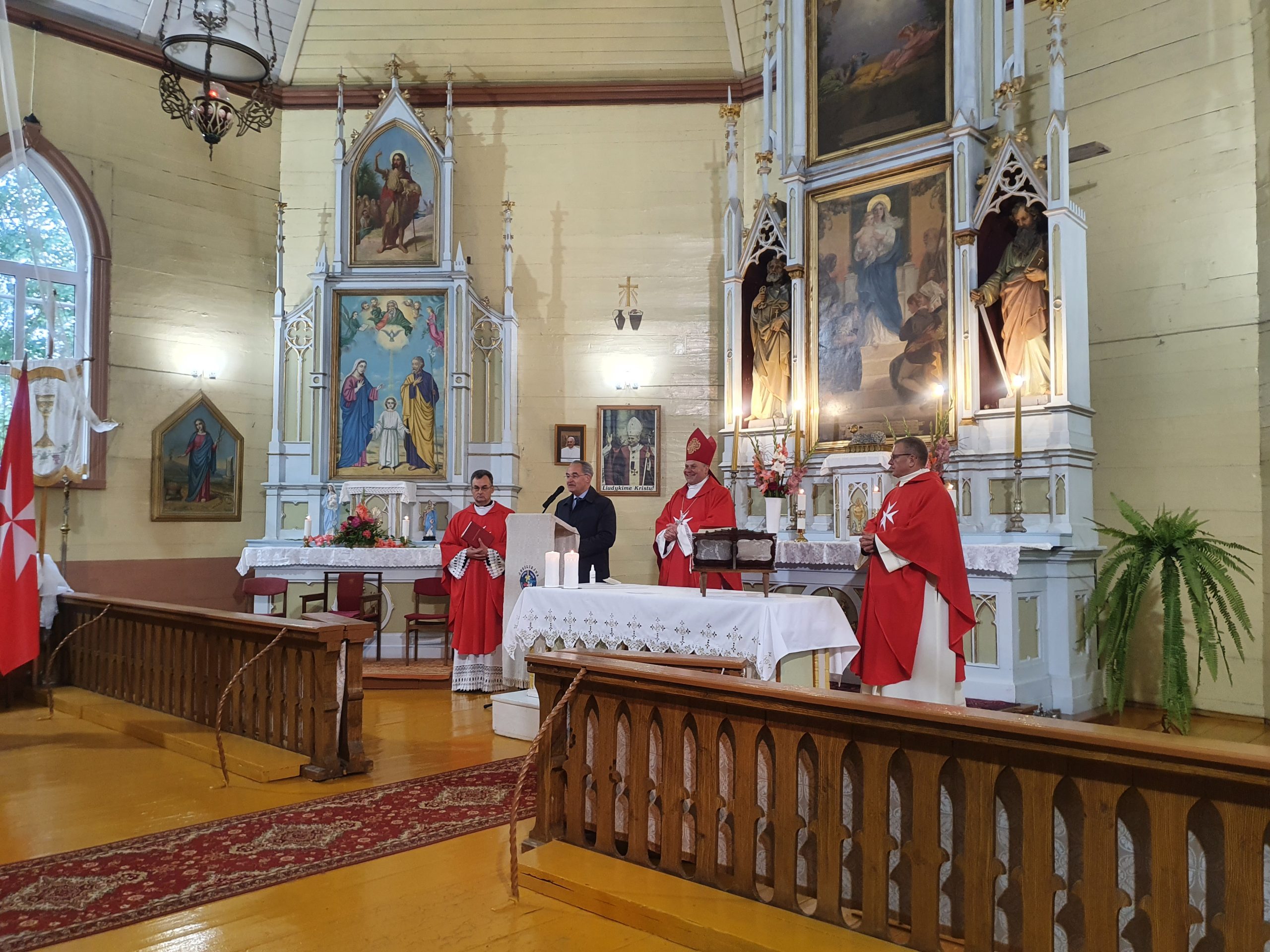 L’Organisation de Secours de l’Ordre de Malte en Lituanie fête ses 30 ans d’activités en présence du Grand Hospitalier