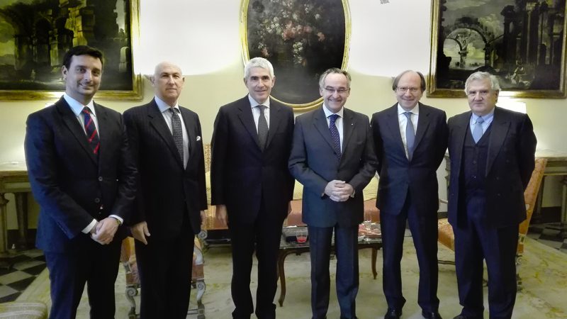 Präsident Casini in der Botschaft des Malteserordens empfangen
