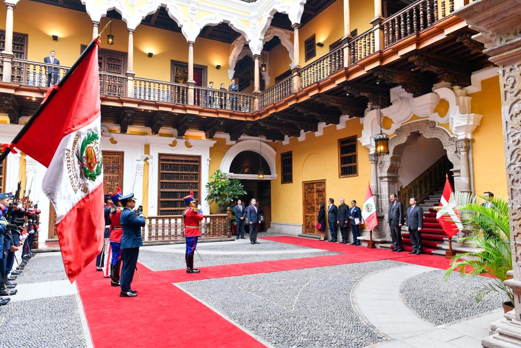 Grand Chancellor in Peru: official meetings and visits to social projects