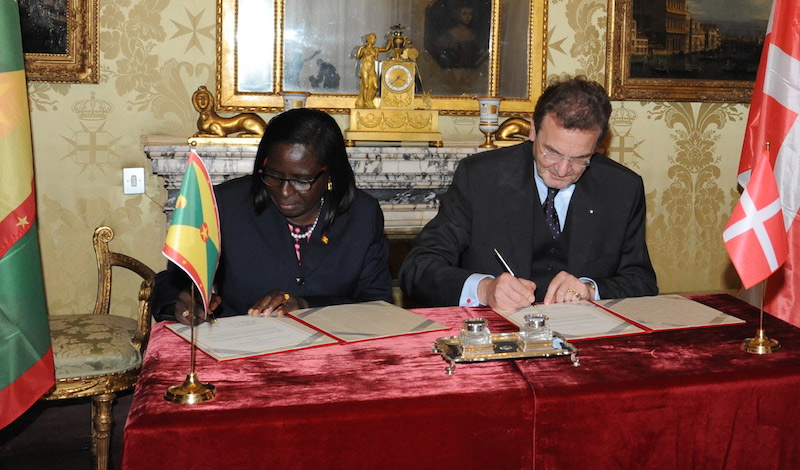 Aufnahme Diplomatischer Beziehungen mit Grenada