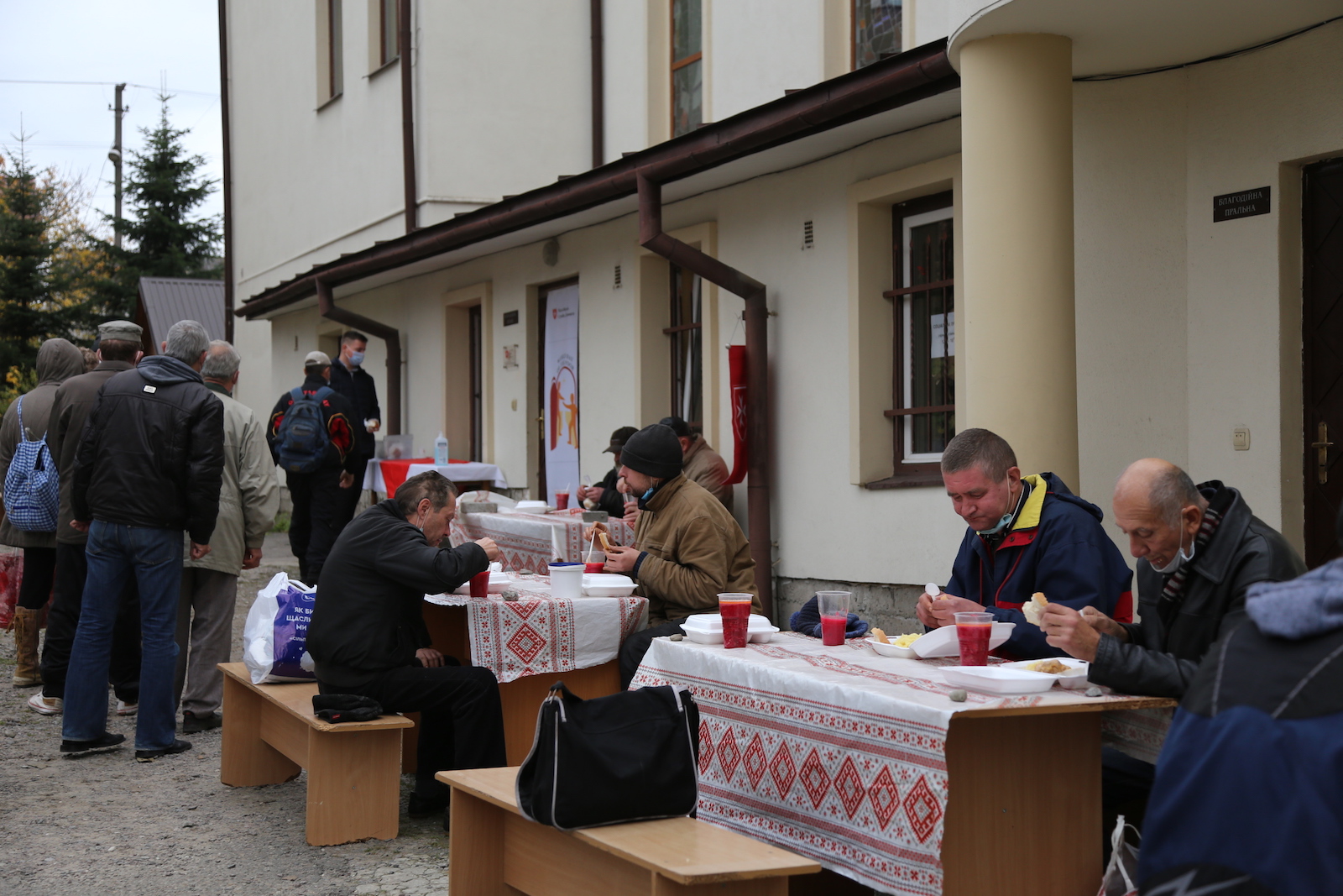 Ucraina: Il Malteser International prepara gli aiuti per i rifugiati