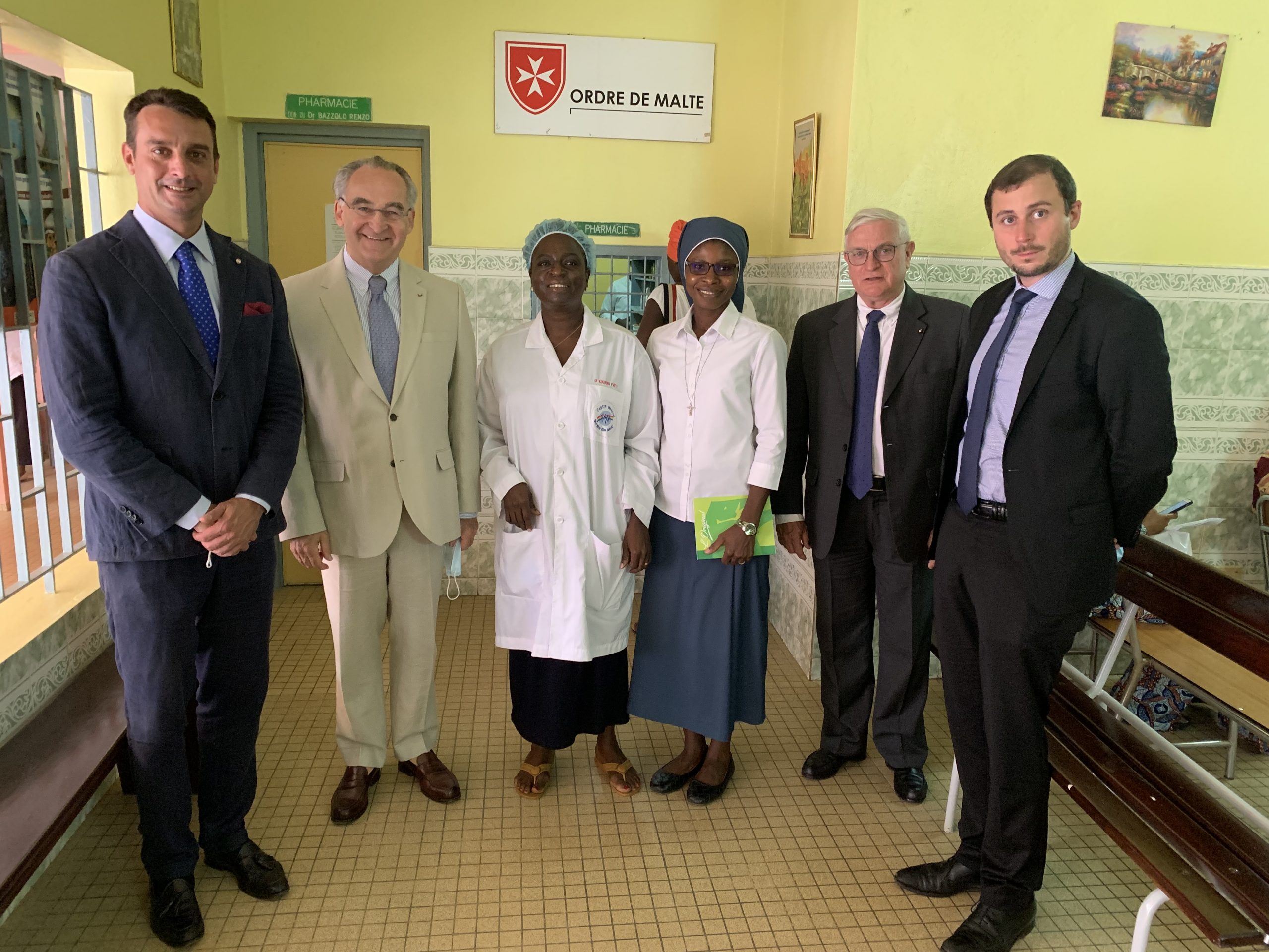 El Gran Hospitalario visita Costa de Marfil para celebrar medio siglo de relaciones