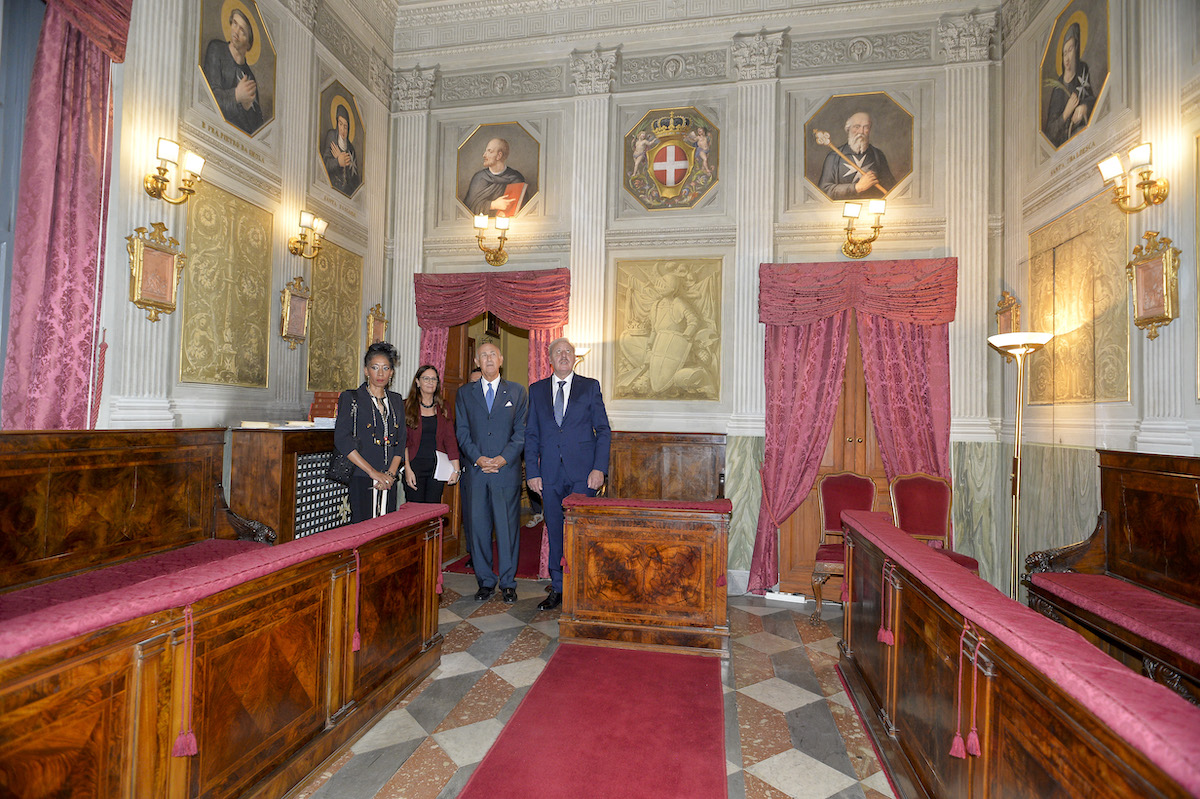 Visita del secretario de Culto de Argentina al Palacio Magistral