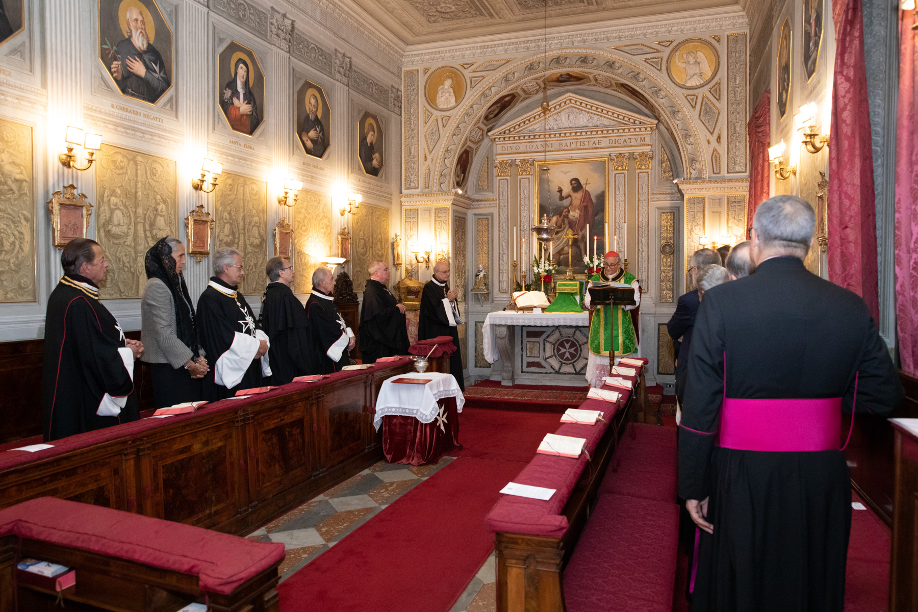 Kardinal Matteo Maria Zuppi Ehren- und Devotions Großkreuz-Bailli des Malteserordens