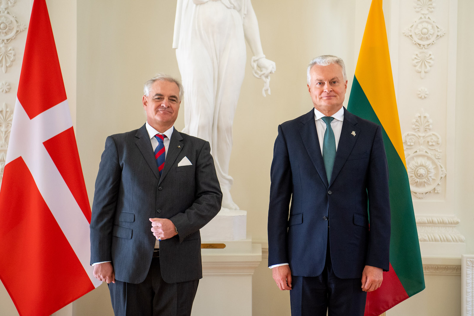 The Ambassador of the Sovereign Order of Malta to Lithuania presents his letters of credence