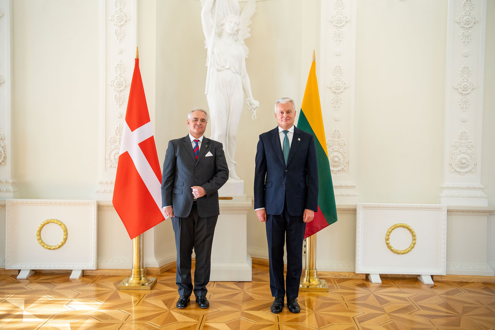 The Ambassador of the Sovereign Order of Malta to Lithuania presents his letters of credence